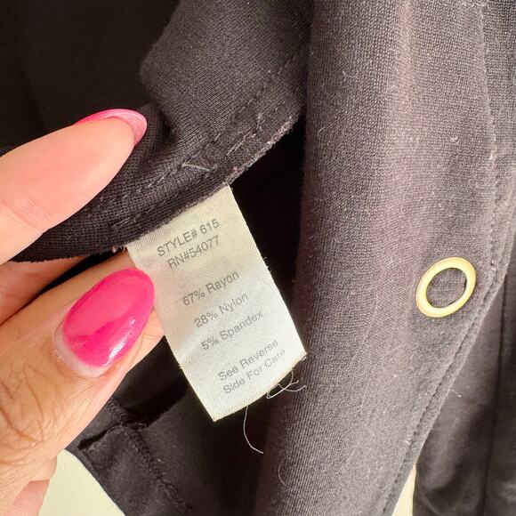 Cabi Black + Gold Grommet Ponte Knit Cropped Moto Jacket Small Edgy Punk - Picture 5 of 9
